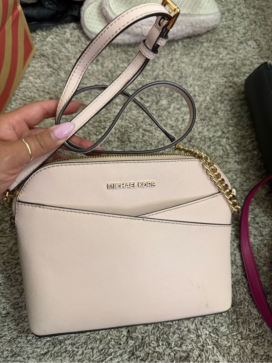 Michael Kors Handbags - Michael Kors Light Blush Saffiano Crossbody with Gold Hardware